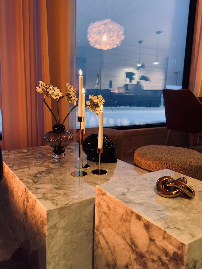 Ekkeroy Lodge - Arctic Living Vadsø Extérieur photo