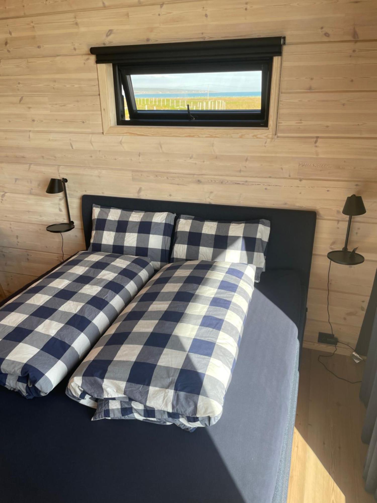 Ekkeroy Lodge - Arctic Living Vadsø Extérieur photo